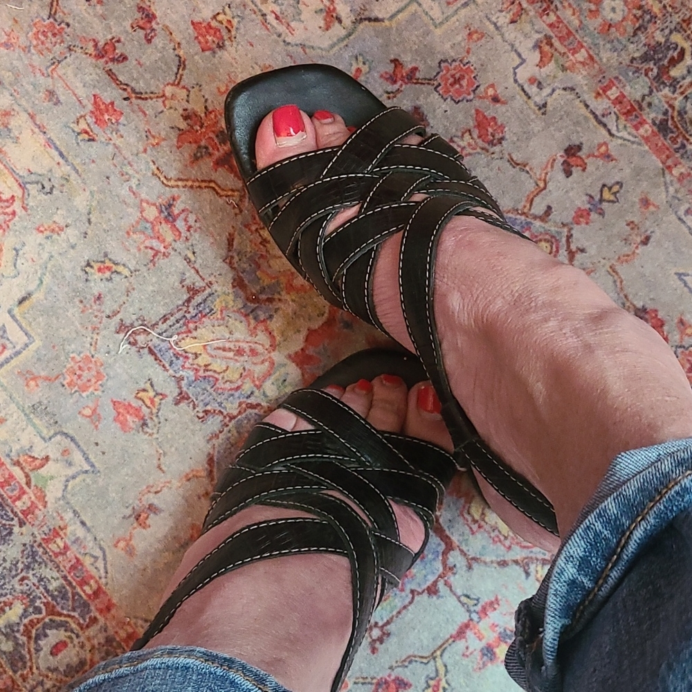 Liz Claiborne, chunky heeled sandles, size 6